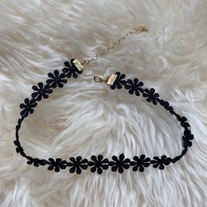 NEW Flower Choker